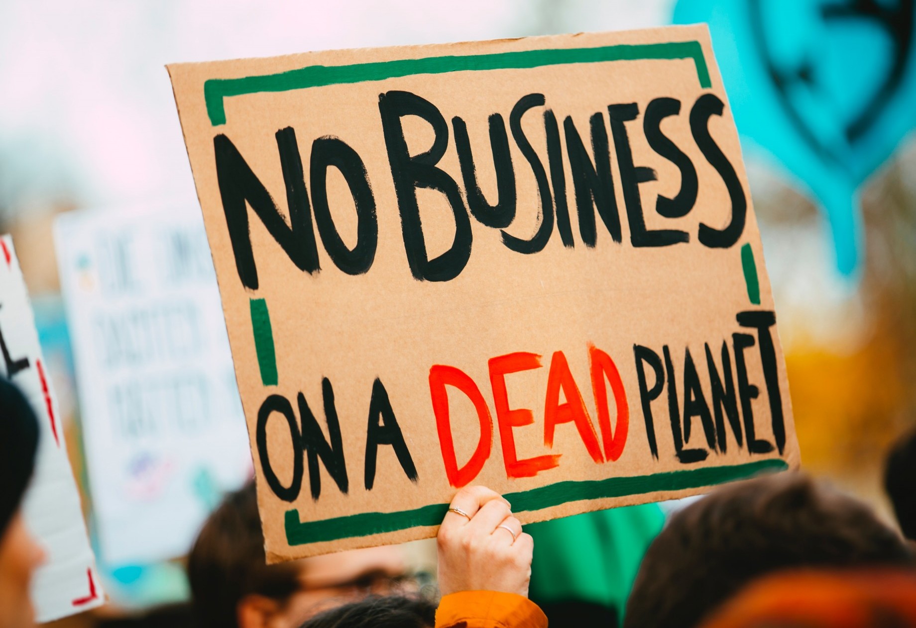 Using Private Sector Engagement in Article 6 of the Paris Agreement Using Private Sector Engagement in Article 6 of the Paris Agreement to Grow Secondary Carbon Markets
